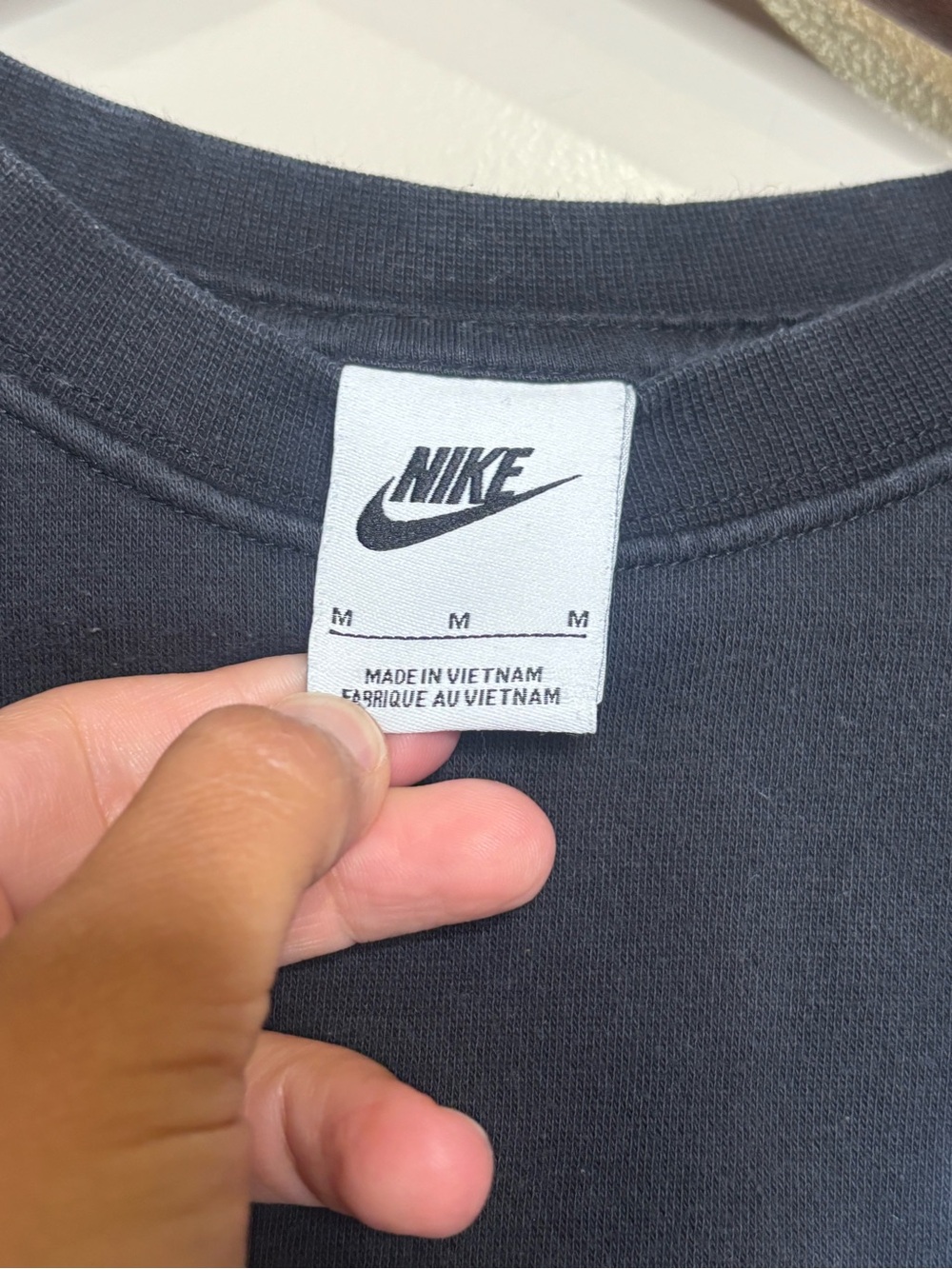 Nike Sportswear Club Fleece Crewneck Sweatshirt - Picture 4 of 6